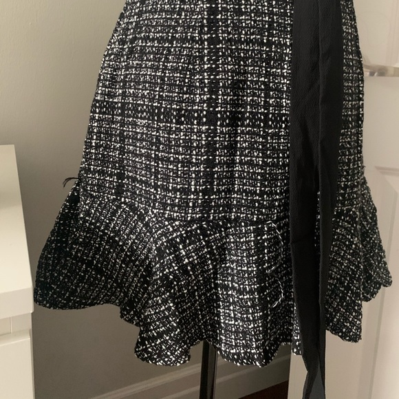 Holidays Skirt - Picture 7 of 8